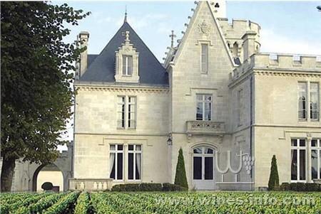 法国黑教皇城堡Chateau Pape-Clement很可能是整个波尔多市所有庄园中历史最悠久的名庄之一