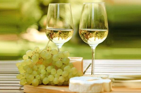 法国——葡萄酒（wine）--得天独厚的地理及气候因素是上帝赠与法国的礼物